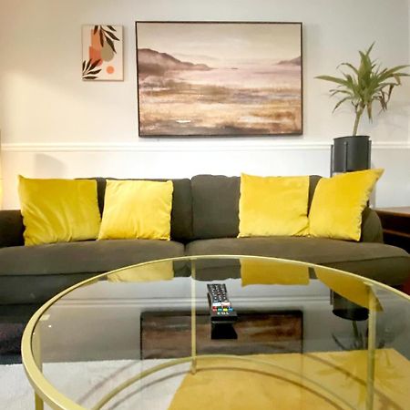Evo A - Gravesend 1 Bedroom Apartment ภายนอก รูปภาพ