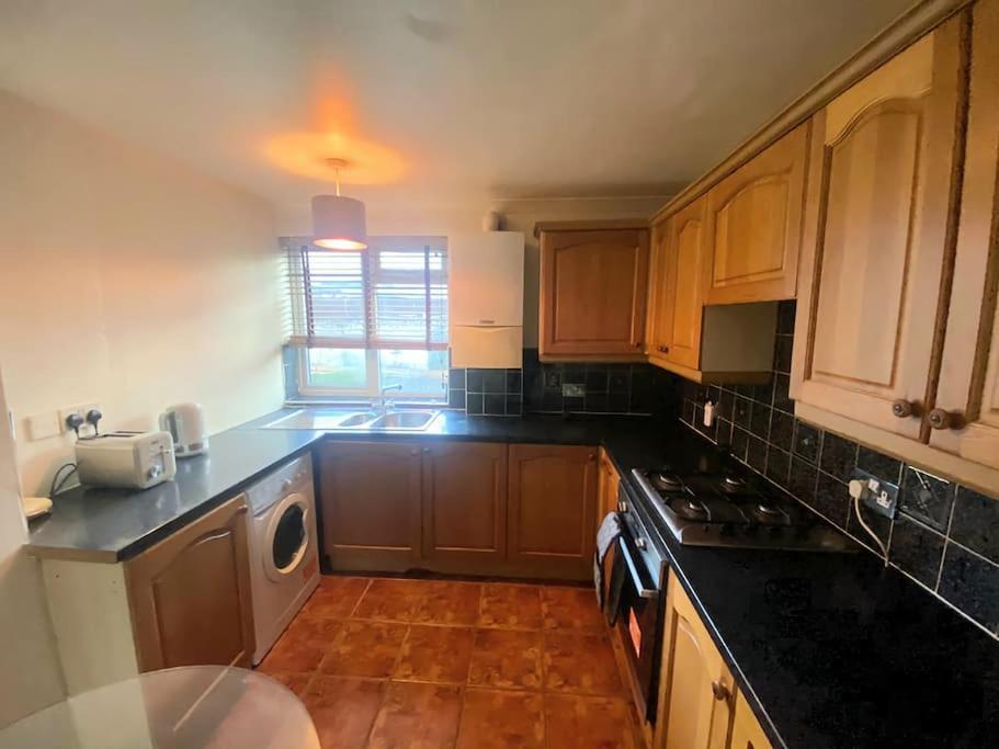 Evo A - Gravesend 1 Bedroom Apartment ภายนอก รูปภาพ