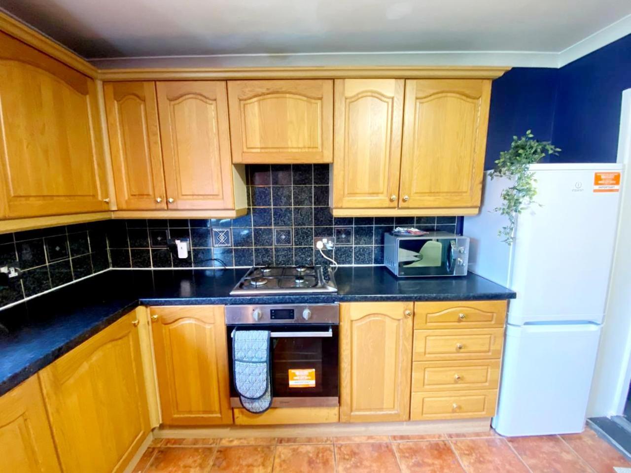 Evo A - Gravesend 1 Bedroom Apartment ภายนอก รูปภาพ