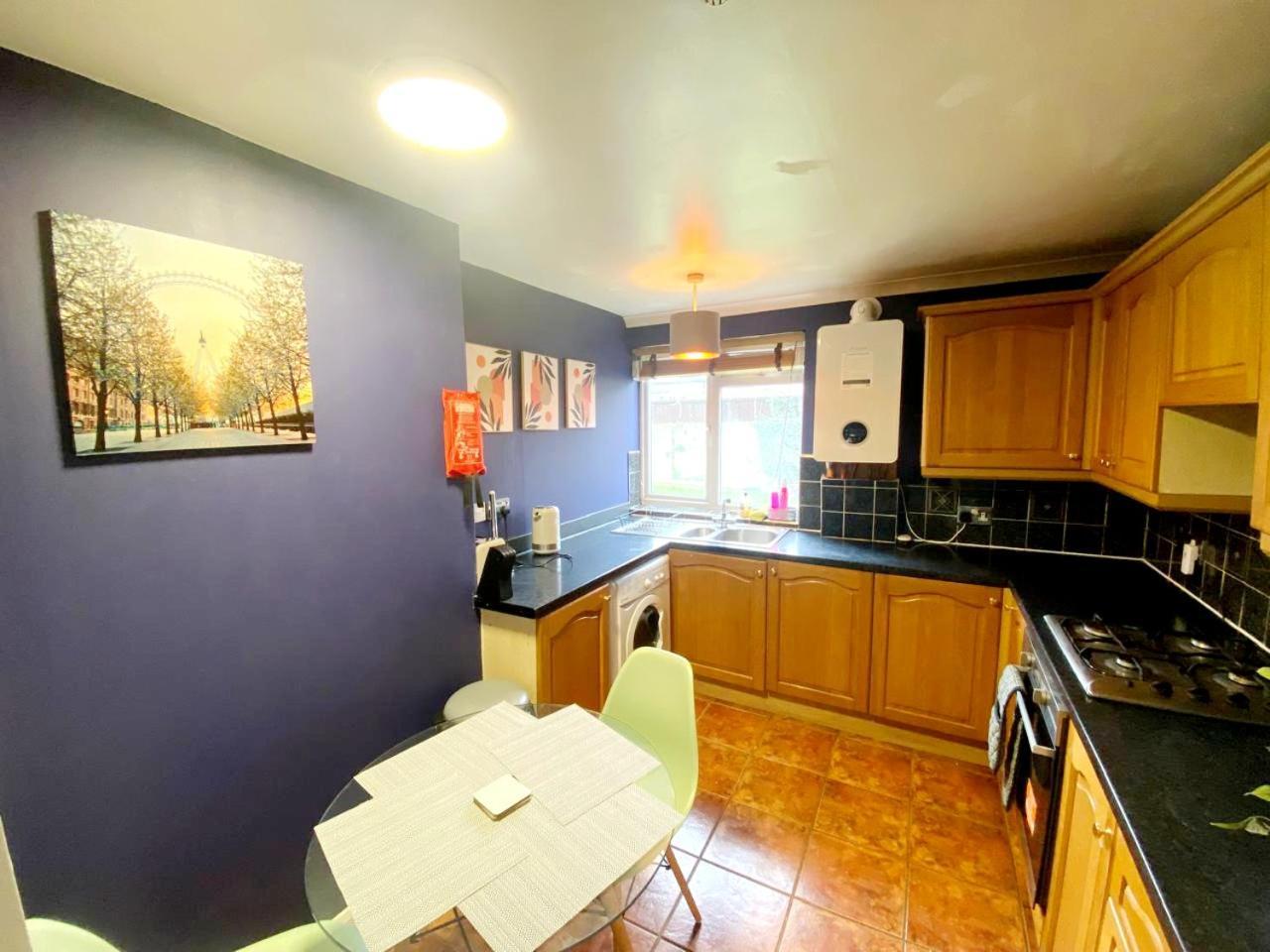 Evo A - Gravesend 1 Bedroom Apartment ภายนอก รูปภาพ