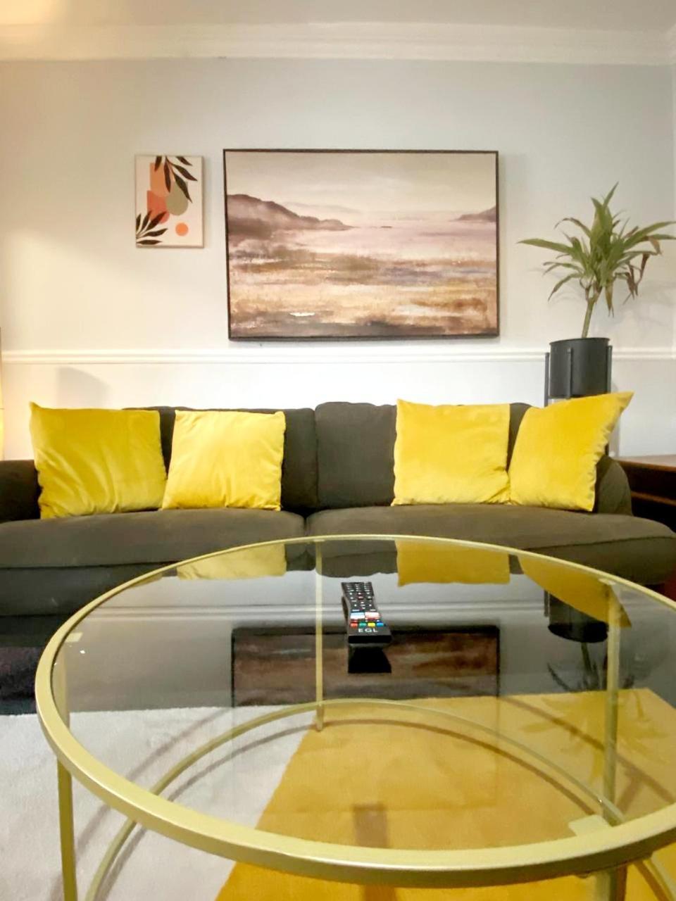 Evo A - Gravesend 1 Bedroom Apartment ภายนอก รูปภาพ